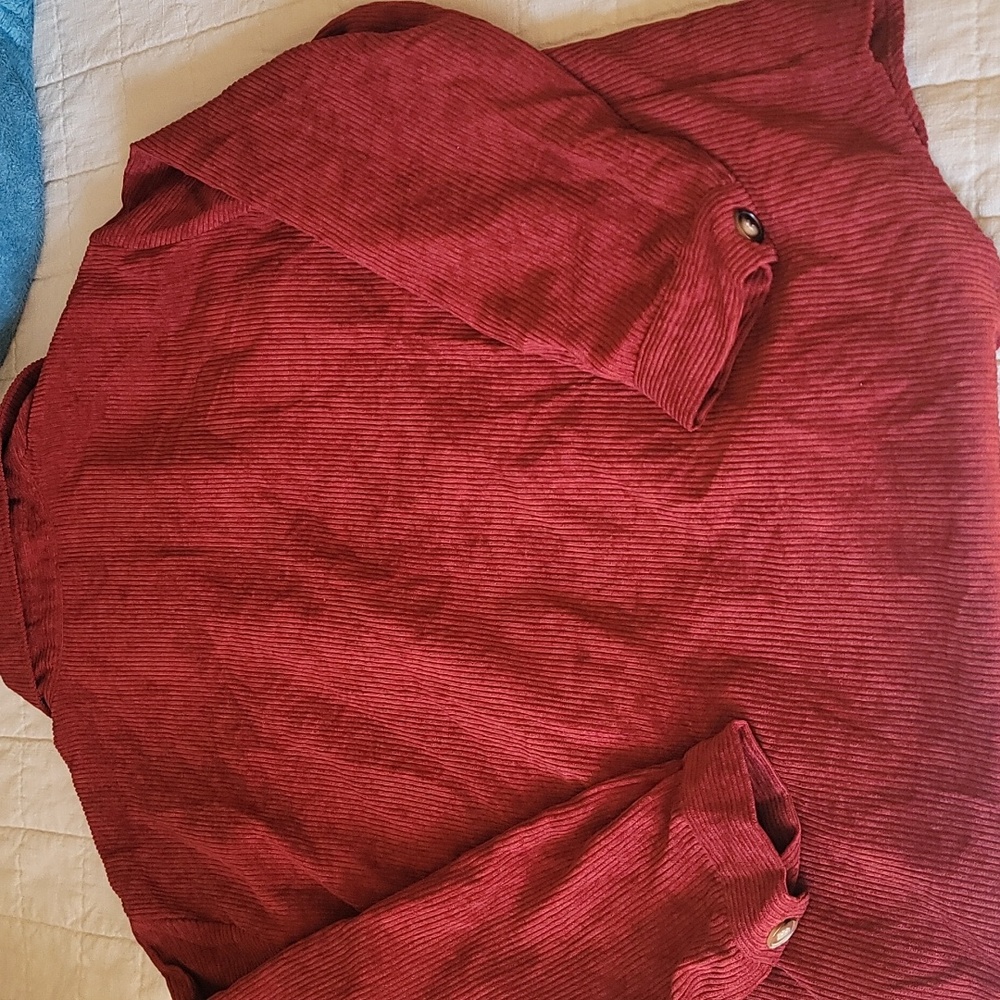 Button Up/Shacket - Picture 5 of 5